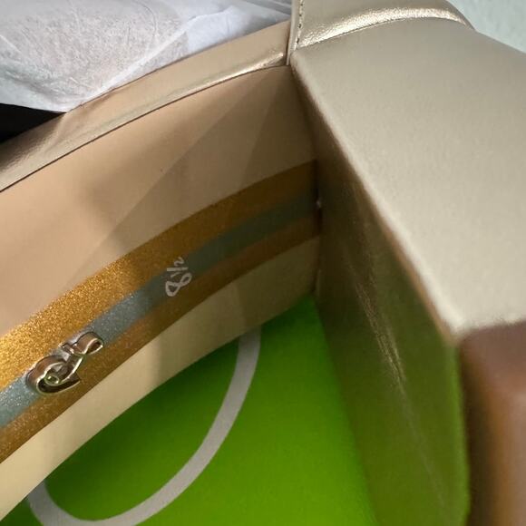 SAM EDELMAN NWB $ Daniella Gold Leather Block Heel Size 8.5 M - Picture 8 of 12